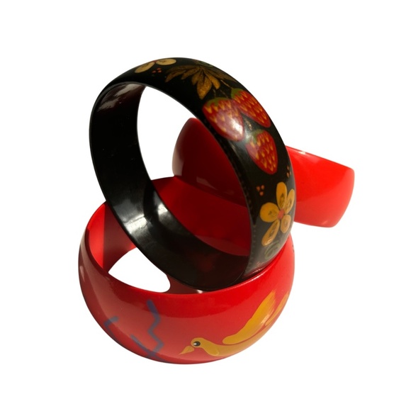 Group of Hand Painted Vintage Bangle Bracelet Lucite Celluloid - Picture 8 of 10